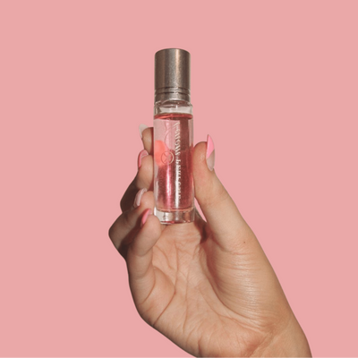 Velvra - Pheromone Perfume - Enhance confidence and attract attention - 50% OFF
