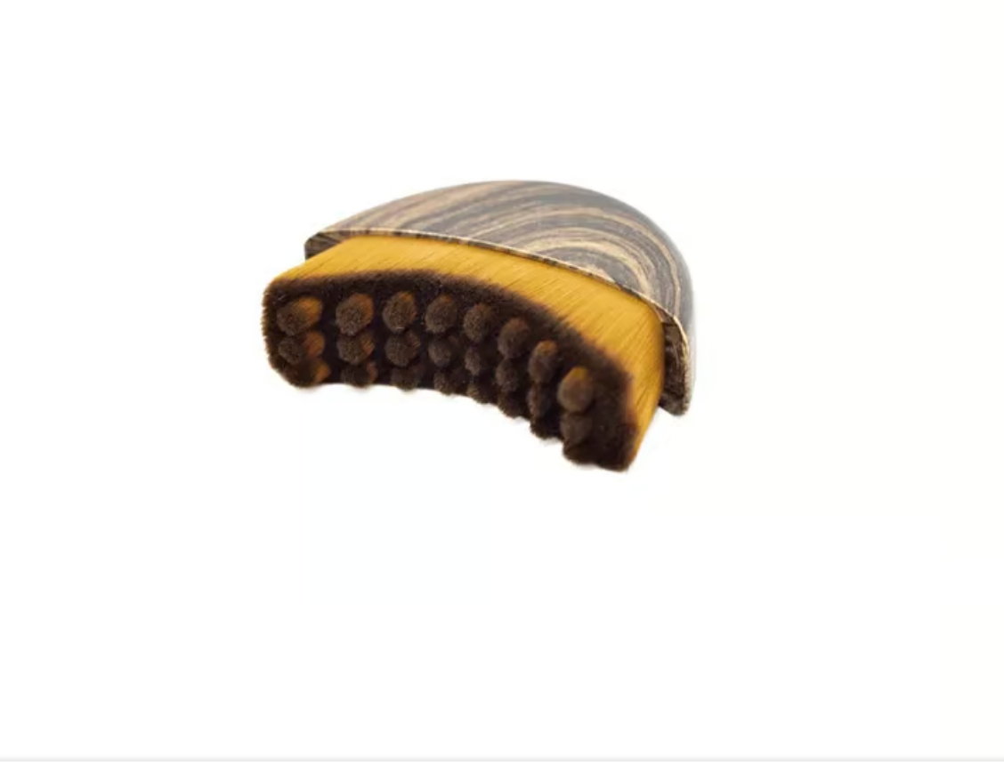 ChiselGlow Precision Contour Brush - Sculpt Your Signature Look with Flawless Definition 50 % OFF