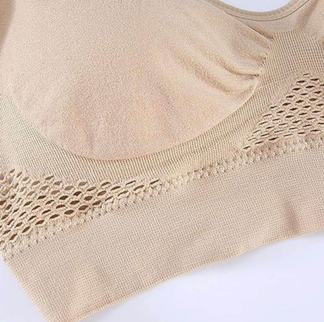 AuraLift Bra - Rediscover Your Natural Confidence and All-Day Comfort 50 % OFF