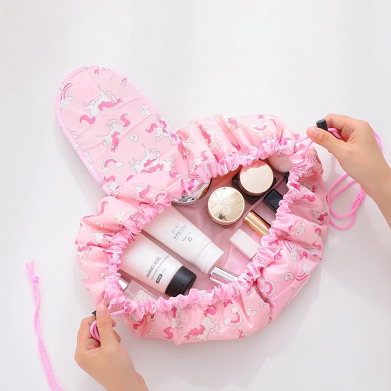 CinchPouch - Find Your Makeup, Instantly - 1+1 FREE
