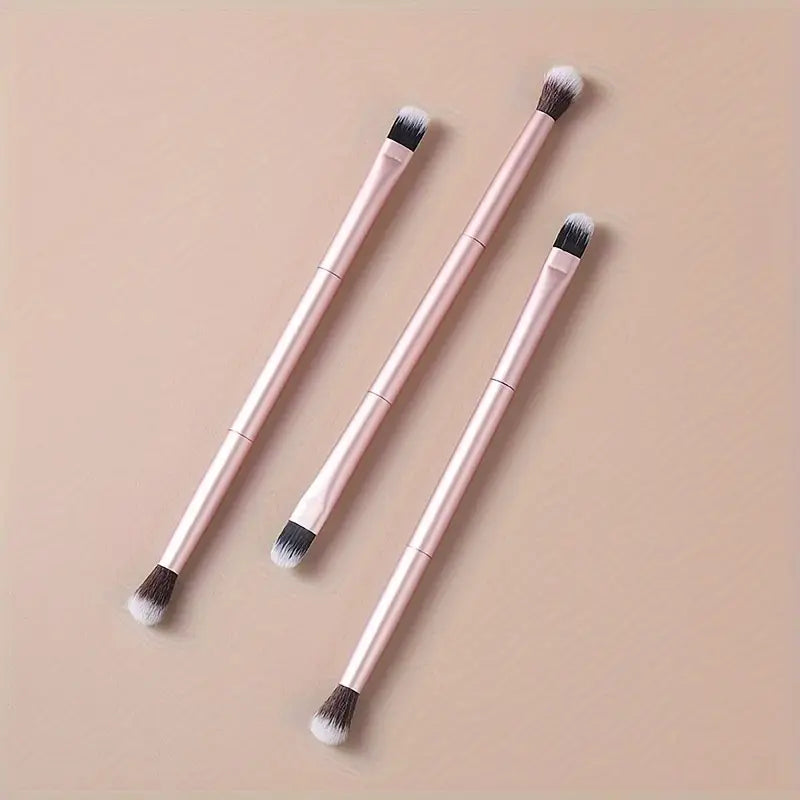 1+1 FREE- GradientGlow Eyeshadow – Effortlessly create a luminous, gradient eye look +FREE BRUSH